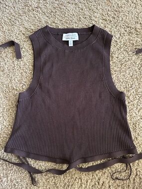Ribbed Cropped Tank Top in Chocolate Brown